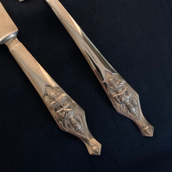 Vintage Brass Serving 2pcs - Picture 3 of 3